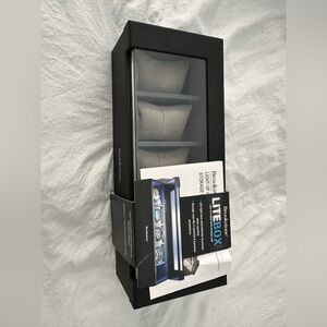 Brand new brook stone watch holder